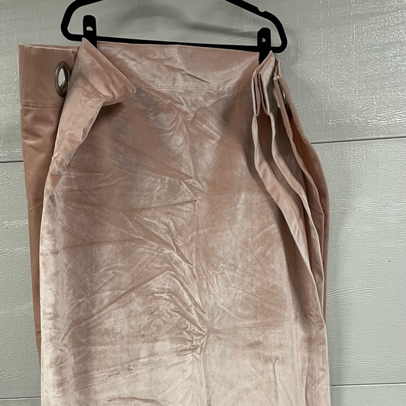 Velvet Heavyweight Light Filtering Grommet Top Curtain Panel Pair - Picture 6 of 6